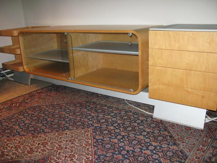 GIORGETTI BUFFETKAST "OM LINE" NICOLA ADAMI 2002, Huis en Inrichting, Kasten | Buffetkasten, Gebruikt, Minder dan 100 cm, 200 cm of meer