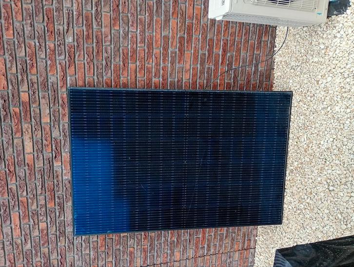 LONGi 400W zonnepaneel – Nieuw, over vanwege dakkapel, Hobby en Vrije tijd, Elektronica-componenten, Zo goed als nieuw, Ophalen of Verzenden