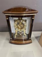 Houten Mantel klok met pendulum Valeria B2026 Bulova, Huis en Inrichting, Ophalen of Verzenden, Nieuw, Wandklok
