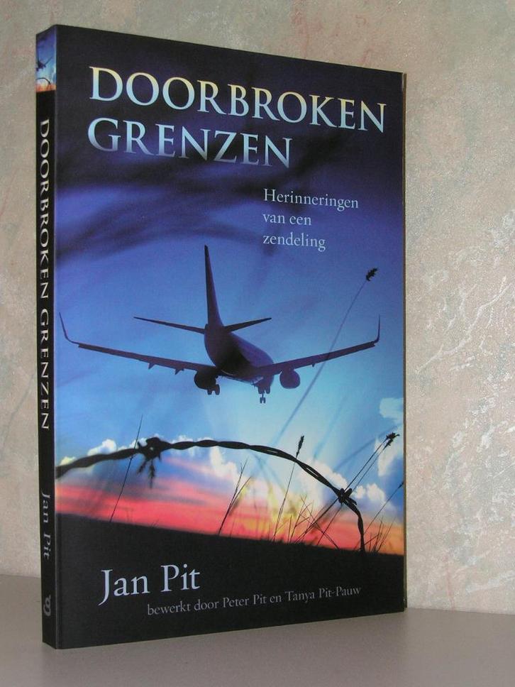 Jan Pit - Doorbroken grenzen, Boeken, Godsdienst en Theologie, Zo goed als nieuw, Christendom | Katholiek, Christendom | Protestants