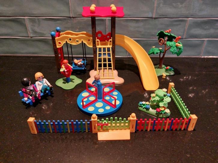 Playmobil - speeltuintje - 5568, Kinderen en Baby's, Speelgoed | Playmobil, Gebruikt, Complete set, Ophalen of Verzenden