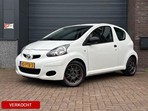 Toyota Aygo 1.0-12V Cool AIRCO | LM VELGEN | APK 2025!, Auto's, Toyota, Bedrijf, Te koop, Aygo, ABS, Airbags, Airconditioning