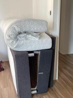 Bed and Mattress: option together or separate, Ophalen, Gebruikt, Steigerhout, Tweepersoons