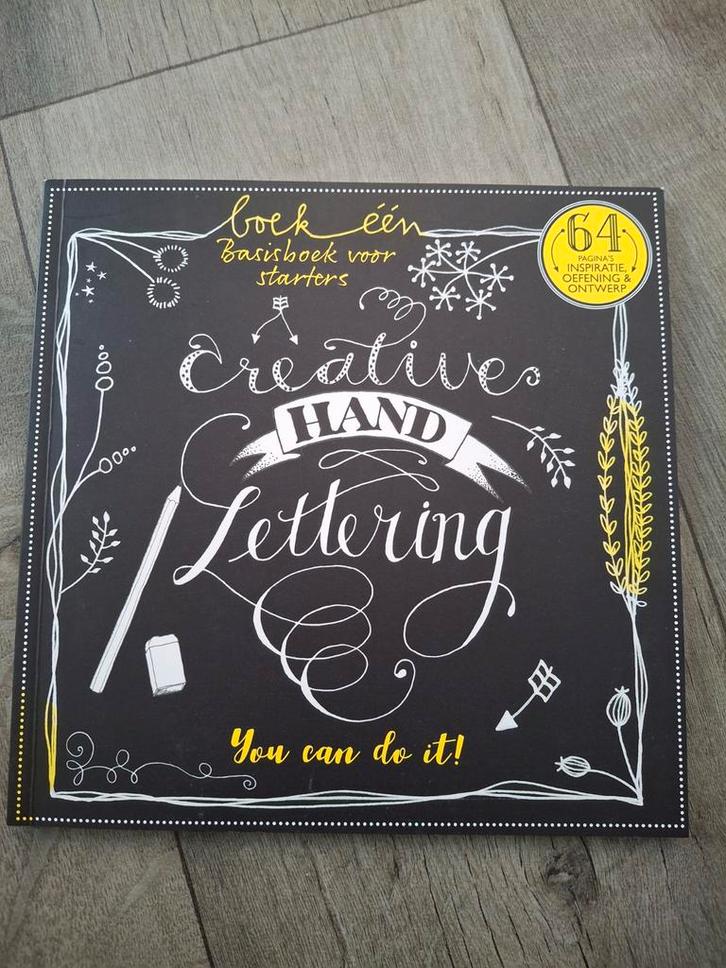 Creative Handlettering Boek - Leer Handletteren!, Boeken, Hobby en Vrije tijd, Zo goed als nieuw, Tekenen en Schilderen, Geschikt voor kinderen