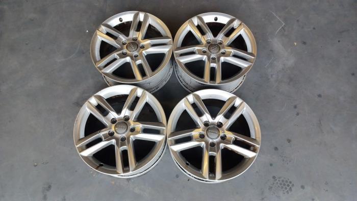Sportvelgen Set van een Audi A3, Auto-onderdelen, Banden en Velgen, Personenwagen, Gebruikt, 3 maanden garantie, Ophalen of Verzenden
