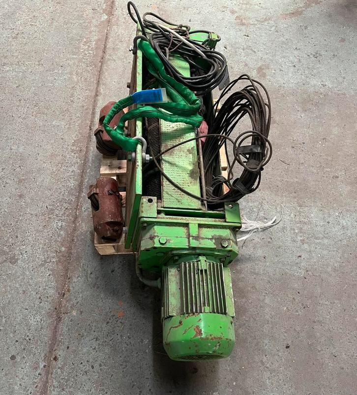 Stahl lier bouwjaar 1986, Doe-het-zelf en Verbouw, Lieren en Takels, Gebruikt, Ophalen