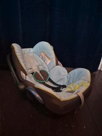 Maxi Cosi  beschikbaar voor biedingen