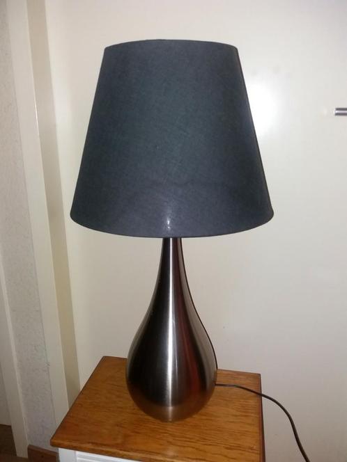 Lamp / tafellamp / mooie sjieke design lamp, Huis en Inrichting, Lampen | Tafellampen, Zo goed als nieuw, 50 tot 75 cm, Ophalen of Verzenden