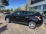 Lancia Delta 1.4-16V Platino (bj 2008), Auto's, Lancia, Voorwielaandrijving, 65 €/maand, Gebruikt, 4 cilinders