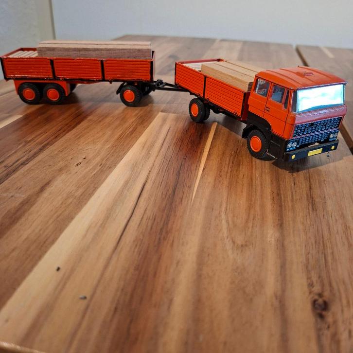 2800 DAF,S COMBINATIES MET LADING & Gesloten ook met Deuren., Hobby en Vrije tijd, Modelauto's | 1:50, Zo goed als nieuw, Bus of Vrachtwagen