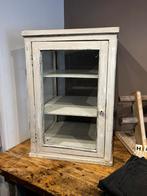 Oud Vitrinekastje - 76x56x50cm, Ophalen