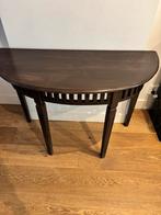 Vintage solid wood table/tafel, Huis en Inrichting, Tafels | Sidetables, Ophalen of Verzenden, Zo goed als nieuw, 25 tot 50 cm