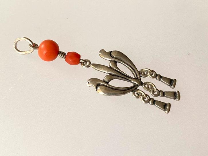 Antieke hanger zilver bloedkoraal, Sieraden, Tassen en Uiterlijk, Antieke sieraden, Hanger, Zilver, Met edelsteen, Verzenden