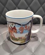Vintage Disney mok - beker Bambi porselein Japan 250 ml, Huis en Inrichting, Keuken | Servies, Verzenden, Zo goed als nieuw, Overige stijlen