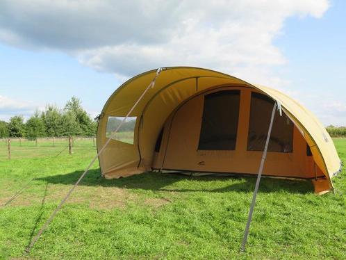 Cabanon Awaya 440 tunneltent 6 personen, Caravans en Kamperen, Tenten, tot en met 6, Gebruikt, Ophalen
