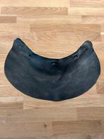 Duitse m34 helm nekflap, Verzamelen, Militaria | Tweede Wereldoorlog, Ophalen of Verzenden, Duitsland, Helm of Baret