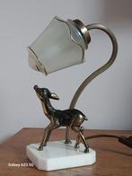Art Deco tafellamp met zamac hertje en messing voet, Antiek en Kunst, Ophalen of Verzenden