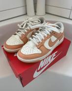 Nike Dunk Low Harvest Moon - Maat 38, Kleding | Dames, Schoenen, Ophalen of Verzenden, Zo goed als nieuw, Sneakers of Gympen