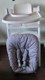 Stokke tripp trapp witte stoel met babyset newbornset tray, Kinderen en Baby's, Kinderstoelen, Ophalen of Verzenden, Zo goed als nieuw