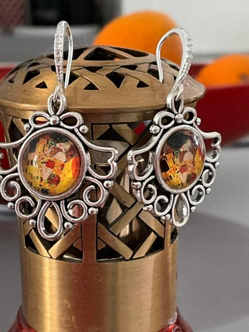 Gustav Klimt zilverkleurige oorhangers, eigen ontwerp, Sieraden, Tassen en Uiterlijk, Oorbellen, Nieuw, Hangers, Overige materialen