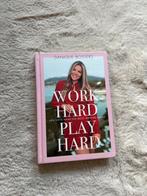Danique Bossers - Work hard, play hard, Danique Bossers, Ophalen of Verzenden, Zo goed als nieuw, Mode algemeen