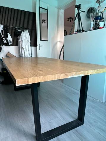 Eettafel 100x200x75 beschikbaar voor biedingen