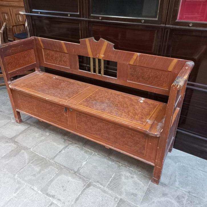 Hongaarse klepbank, Antiek en Kunst, Curiosa en Brocante, Ophalen