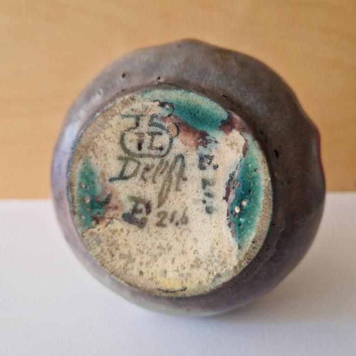 Antiek bolvaasje Porceleyne Fles, Antiek en Kunst, Antiek | Keramiek en Aardewerk, Verzenden