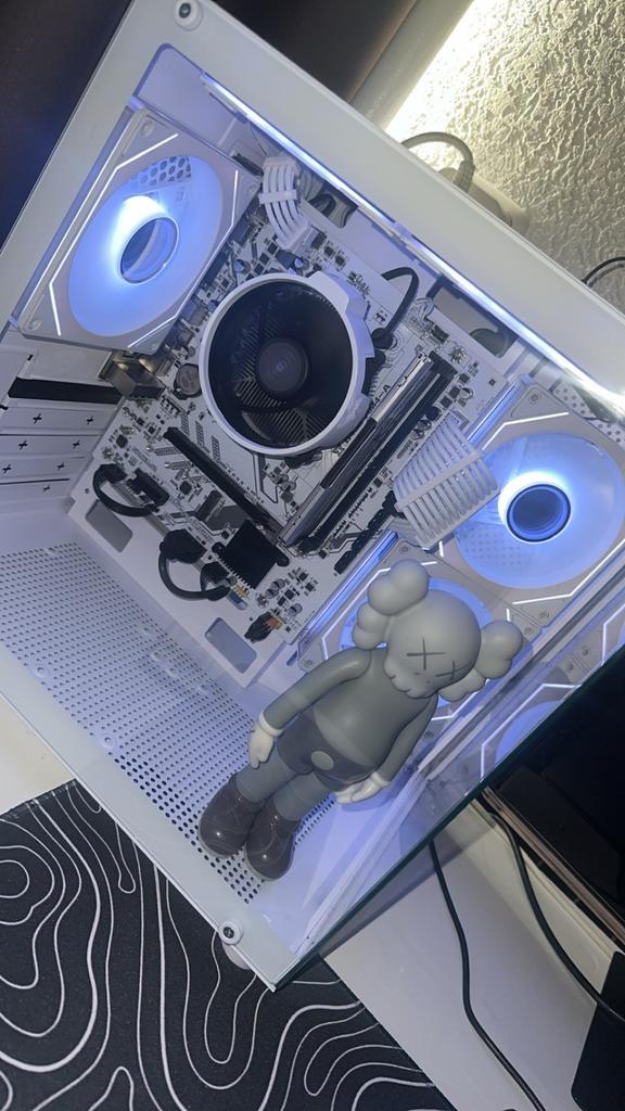 Gaming PC - Ryzen 5 5600G, RTX 3060 Ti, 16GB RAM, Computers en Software, Desktop Pc's, Gebruikt, 3 tot 4 Ghz, SSD, 16 GB, Met videokaart