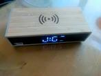 alarm clock with wireless charger., Ophalen of Verzenden, Gebruikt, Digitaal