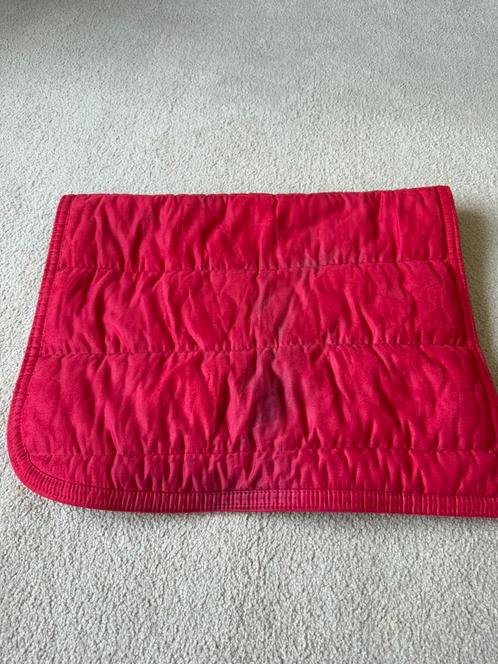 Rood zadeldek QHP, maat full dressuur, Dieren en Toebehoren, Paarden en Pony's | Dekens en Dekjes, Gebruikt, Dekje, Ophalen of Verzenden