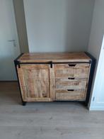 Mangohouten kast met schuifdeur en lades, Huis en Inrichting, Ophalen, 100 tot 150 cm, Zo goed als nieuw, Metaal