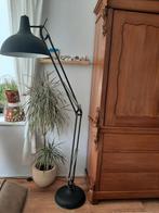 Staande, verstelbare, metalen schemerlamp, Huis en Inrichting, Ophalen, Zo goed als nieuw