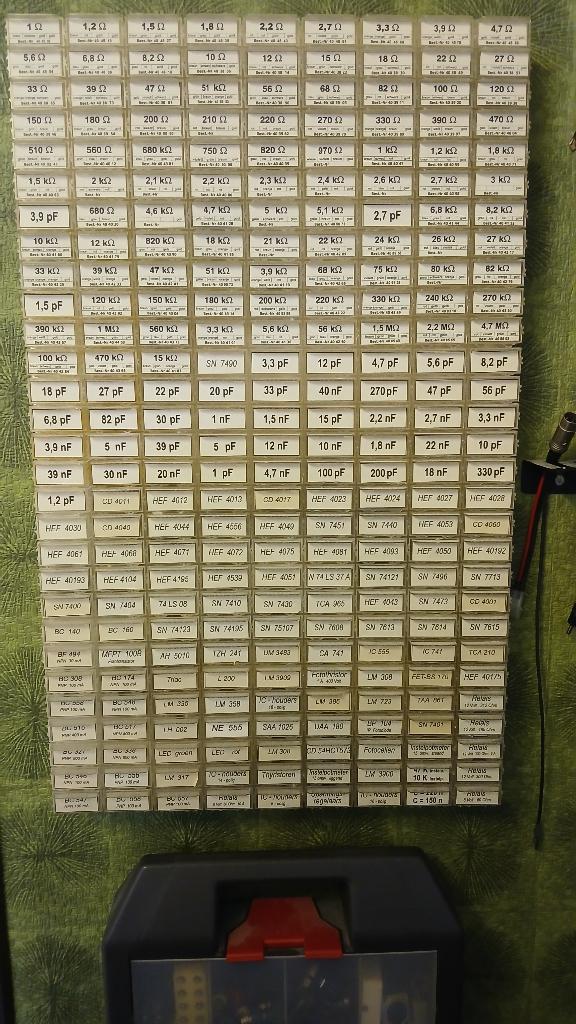 Weerstanden en electronica componenten assortiment, Ophalen, Nieuw