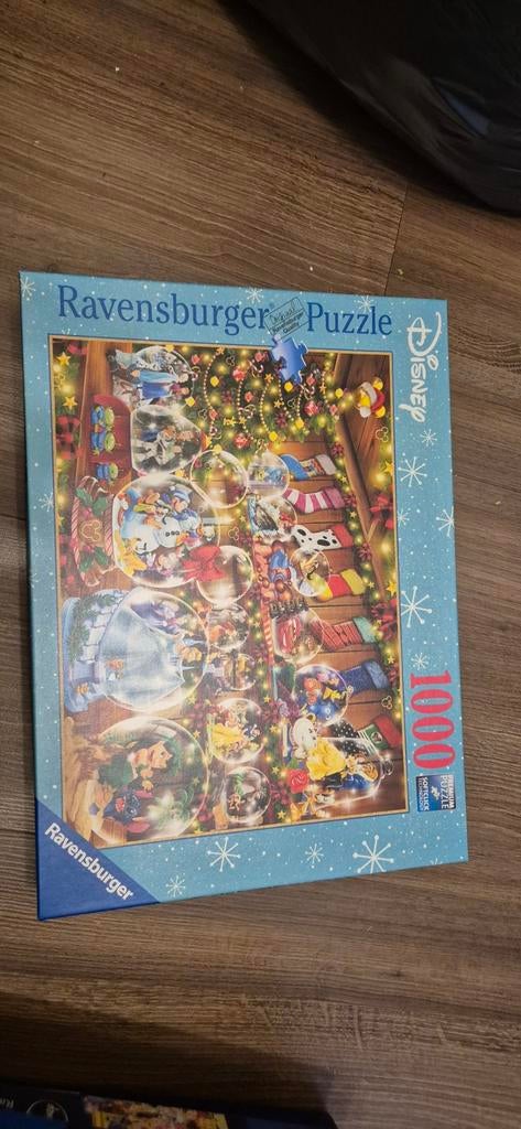 Ravensburger Disney Kerstpuzzel 1000 stukjes, Ophalen of Verzenden, 500 t/m 1500 stukjes, Gebruikt, Legpuzzel