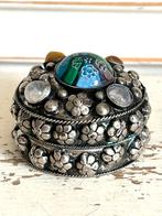 Antiek verzilverd pillendoosje ringendoosje met stenen, Ophalen