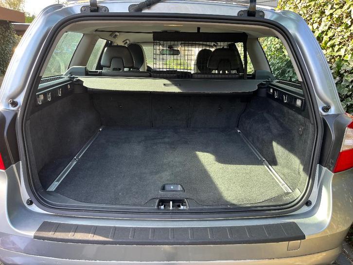 Volvo V70 2.0 T 2010 Grijs, Auto's, Volvo, Particulier, V70, ABS, Automatische klimaatregeling, Bi-Xenon koplampen, Centrale vergrendeling