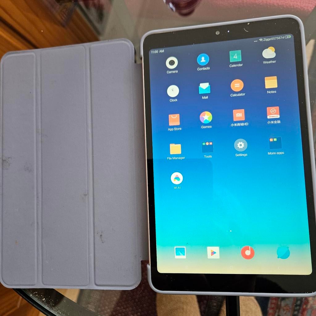 Tablet in een hoesje., Ophalen, Zo goed als nieuw, 10 inch, Bescherming voor- en achterkant