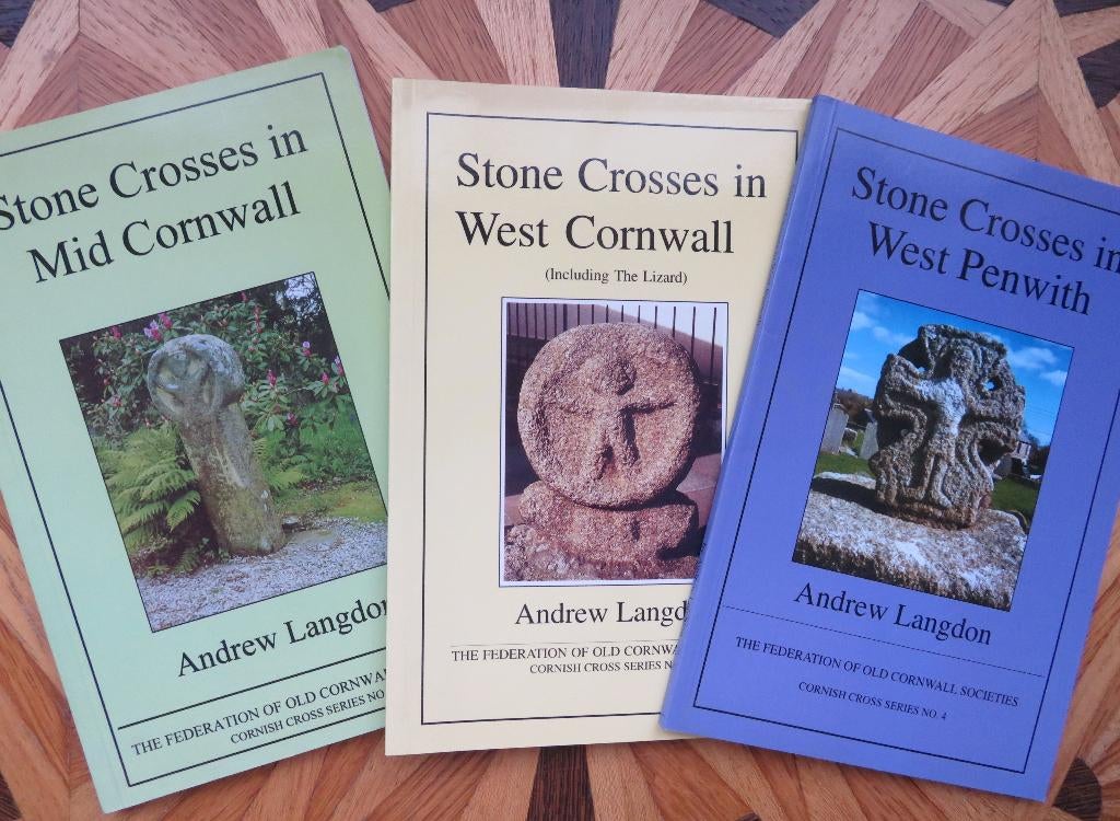 Stone Crosses in Cornwall en Dartmoor, Boeken, 14e eeuw of eerder, Europa, Ophalen of Verzenden, Zo goed als nieuw
