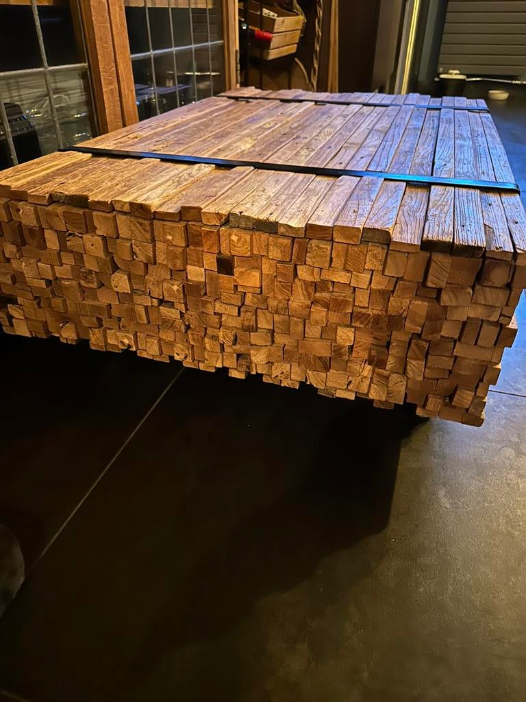 Salontafel in industriële look, Huis en Inrichting, Tafels | Salontafels, Ophalen, Gebruikt, 100 tot 150 cm, 50 tot 100 cm