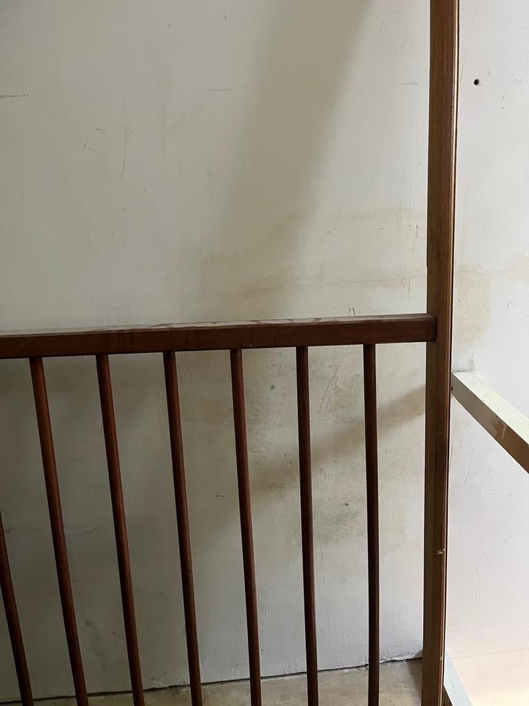 Mahoniehout balustrade, Doe-het-zelf en Verbouw, Ladders en Trappen, Ophalen of Verzenden, Zo goed als nieuw, Minder dan 2 meter