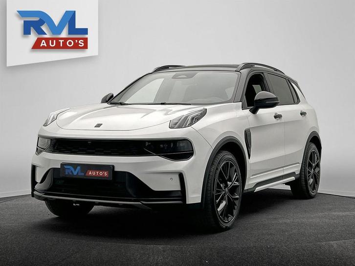 Lynk & Co 01 1.5 More | Leder| Pano | Stoel+Stuurwielverwarm, Auto's, Lynk & Co, Bedrijf, Te koop, 360° camera, ABS, Adaptive Cruise Control