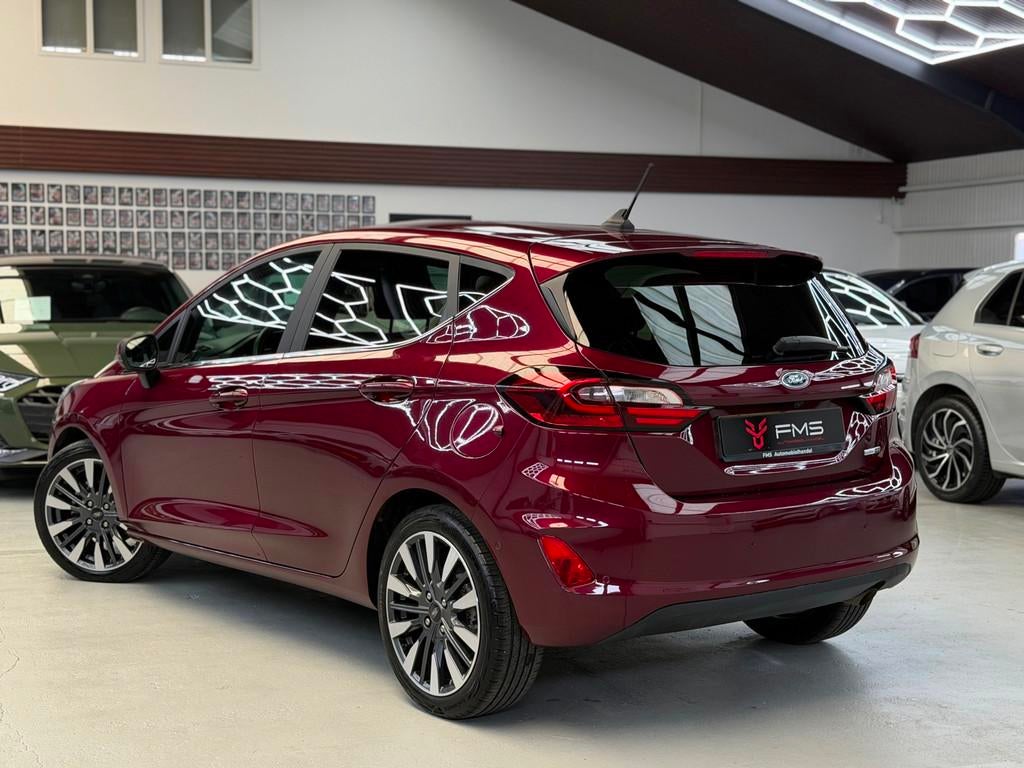 Ford Fiesta 1.0 EcoBoost Hybrid Titanium X Vignale, Automaat, 125 pk, Zwart, Met garantie (alle)