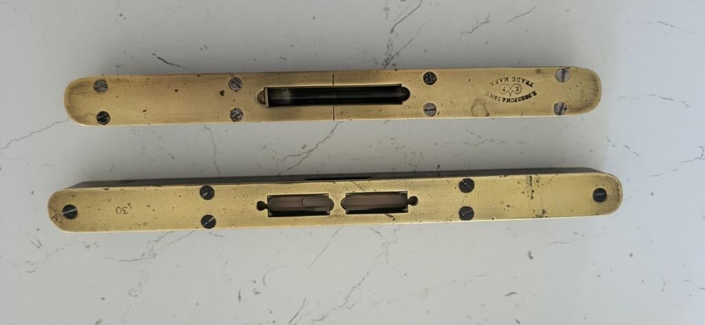 Oude koperen waterpassen, set van 2, met beschermkapje, Antiek en Kunst, Ophalen of Verzenden