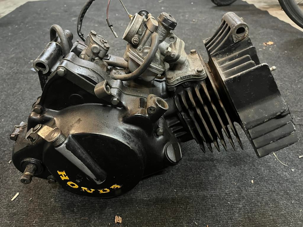 Honda blok compleet, 6bak intressepeiling., Ophalen, Gebruikt, Blok, Overige merken