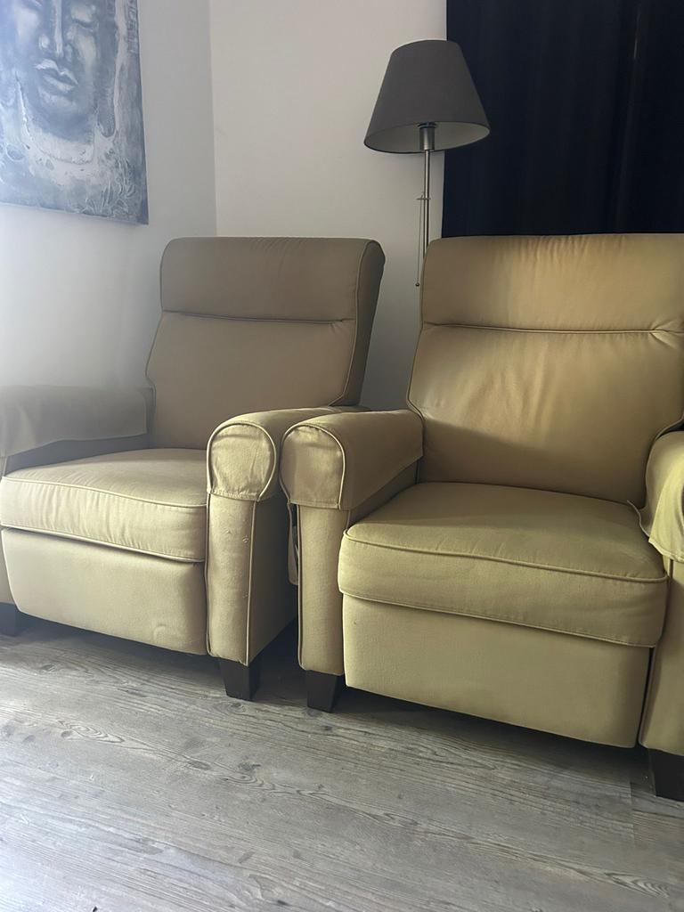 Comfortabele luie stoelen met relaxfunctie, Ophalen, Gebruikt, Stof, 75 tot 100 cm