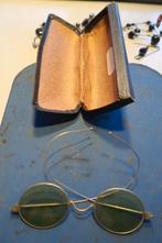 bril-antiek,jaren 1940/50, met hoes, Antiek en Kunst, Curiosa en Brocante, Ophalen of Verzenden