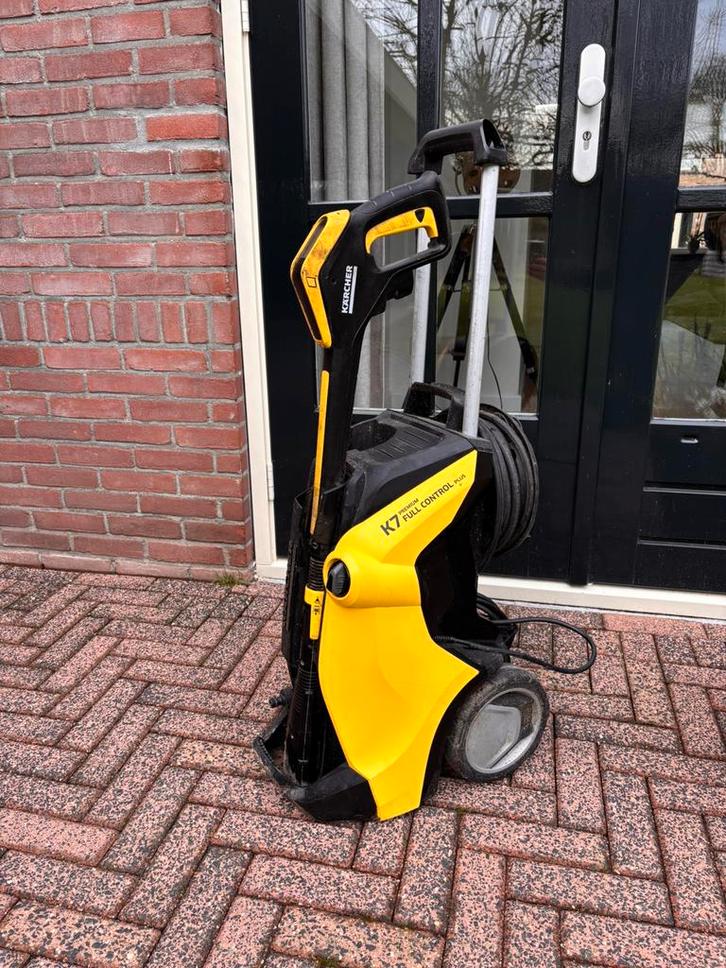 Karcher K7 Premium full control te huur, Tuin en Terras, Hogedrukreinigers, Zo goed als nieuw, Elektrisch, Met regelbare waterdruk