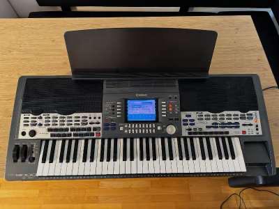 Yamaha psr 9000, Muziek en Instrumenten, Keyboards, Ophalen of Verzenden, Zo goed als nieuw, 61 toetsen, Yamaha