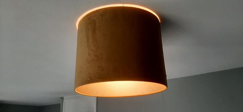 Mooie velvet lampenkap, Huis en Inrichting, Lampen | Lampenkappen, Ophalen of Verzenden, Zo goed als nieuw, Rond, Minder dan 25 cm
